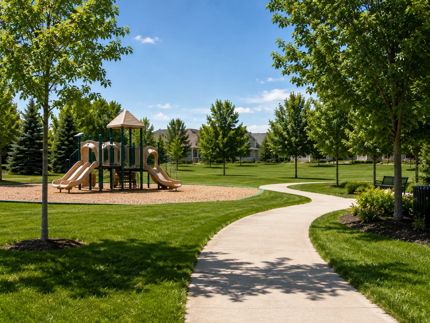 Small neighborhood park near the Wedgewood area of Woodbury, Minnesota